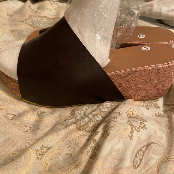 Slide - Picture 2 of 2